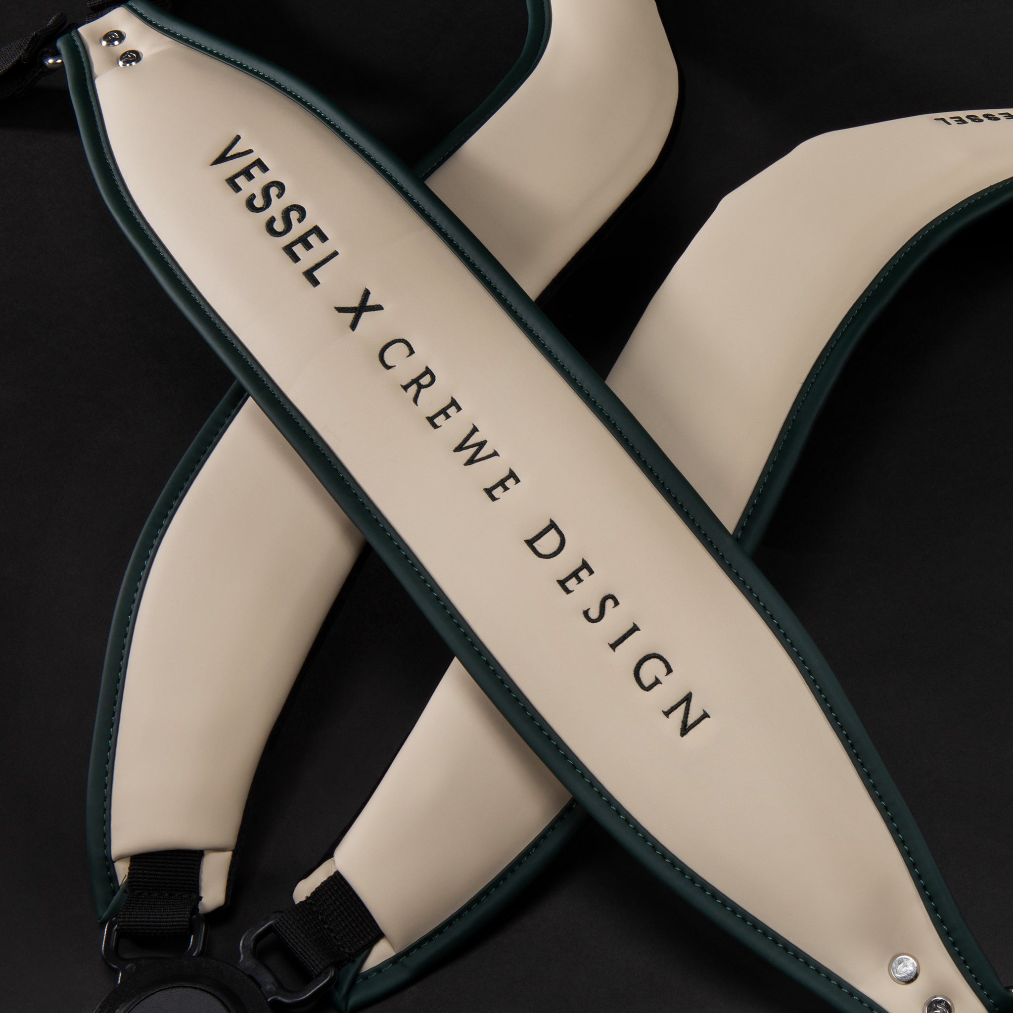 Lux Stand ”Crew Design” Cascade Pearl
